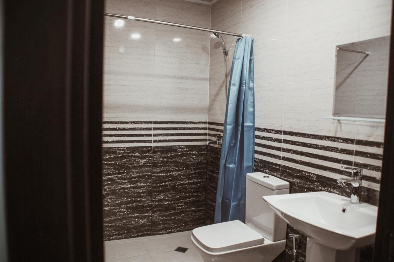 Big House Hotel Tbilisi Luaran gambar