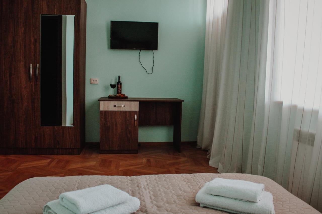 Big House Hotel Tbilisi Luaran gambar