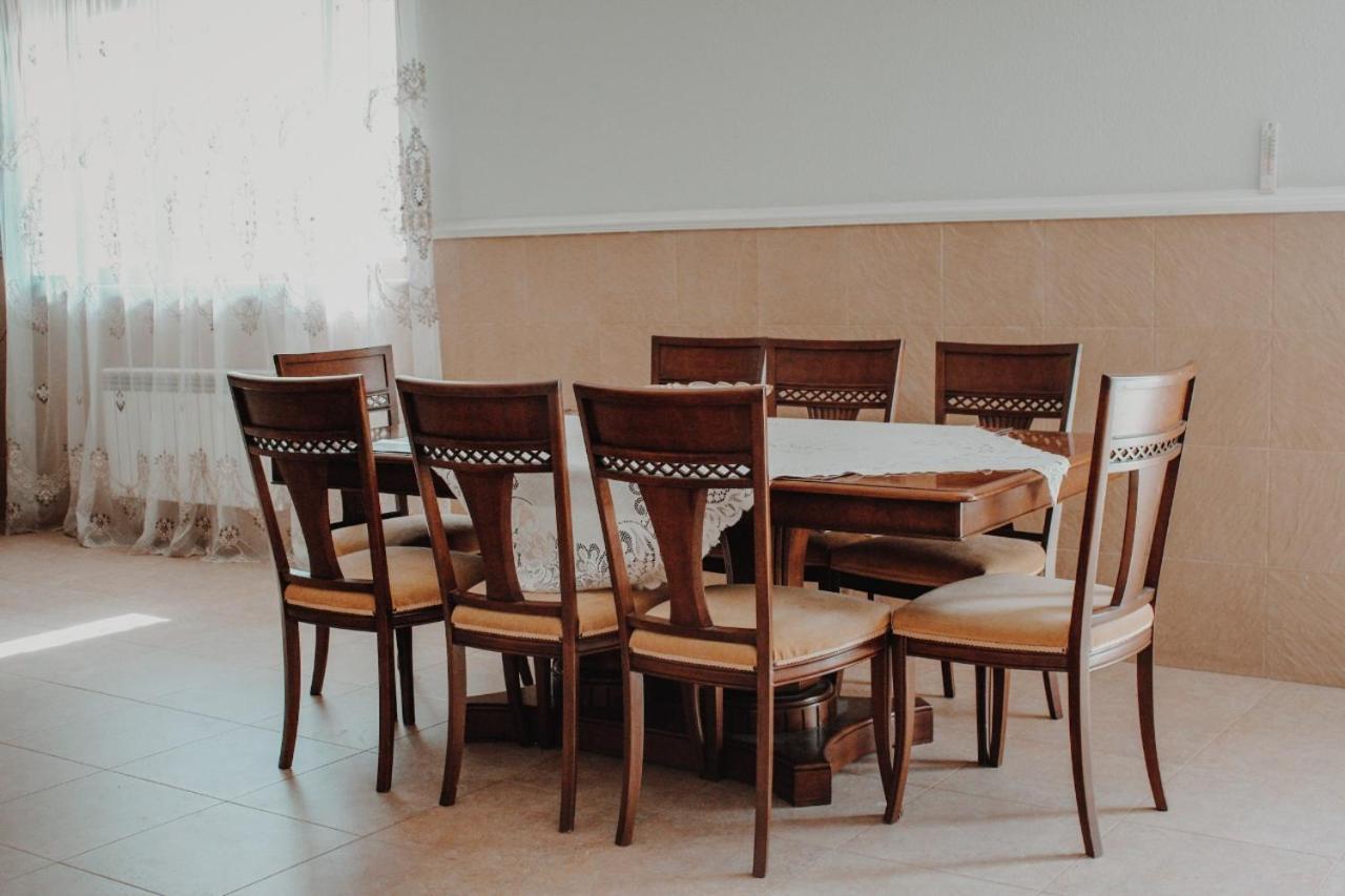 Big House Hotel Tbilisi Luaran gambar