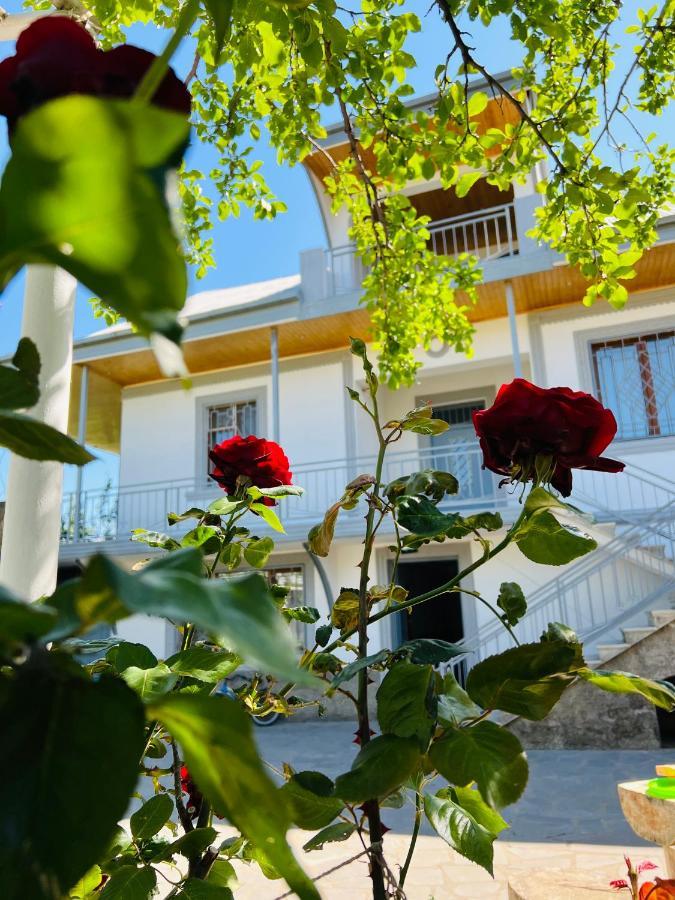 Big House Hotel Tbilisi Luaran gambar